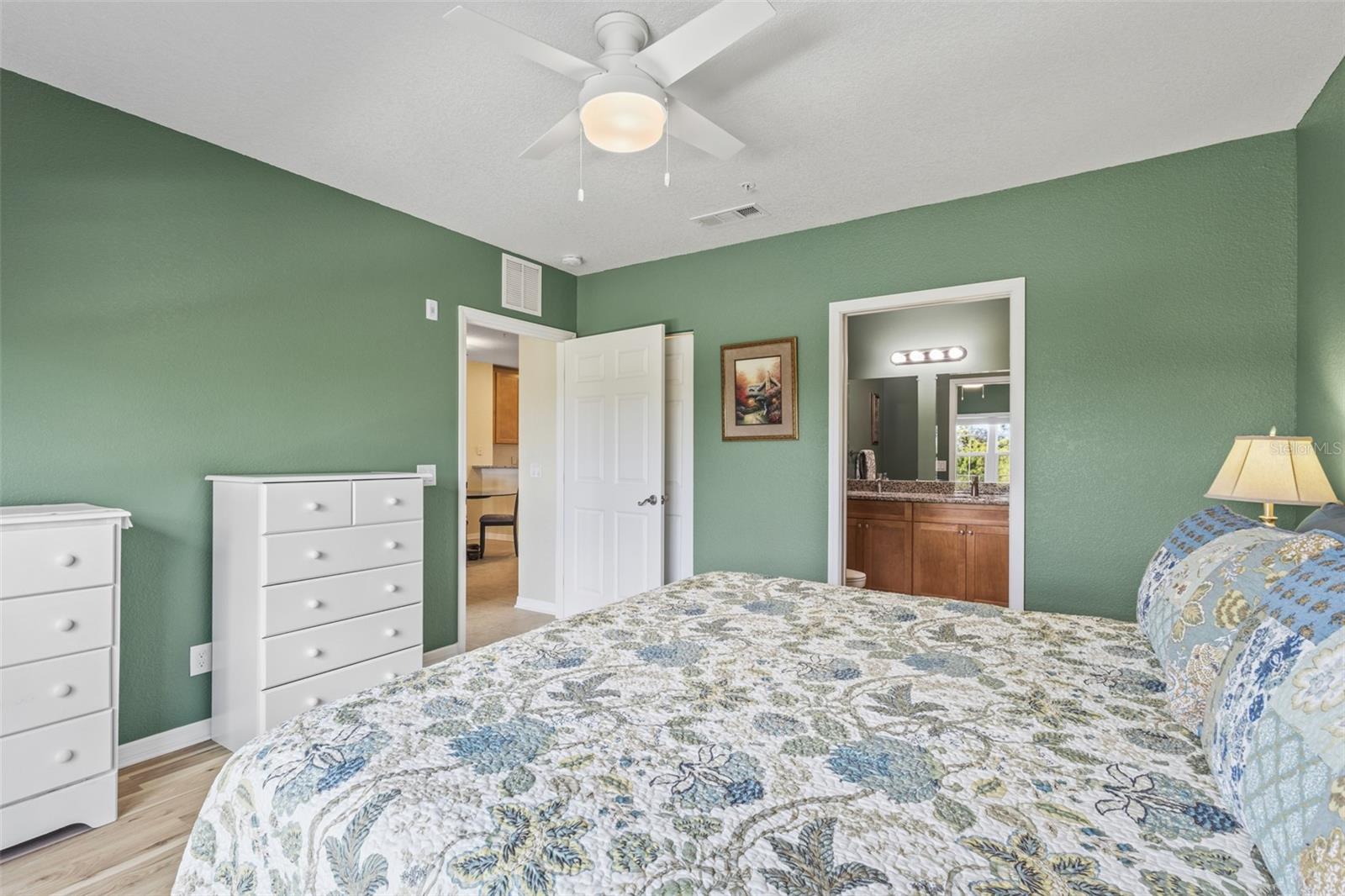 Image 31 of 63 For 8407 Placida Road 202