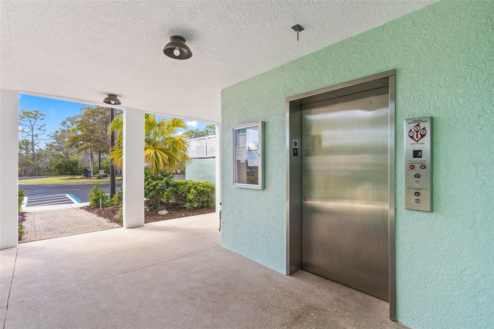 Image 9 of 63 For 8407 Placida Road 202