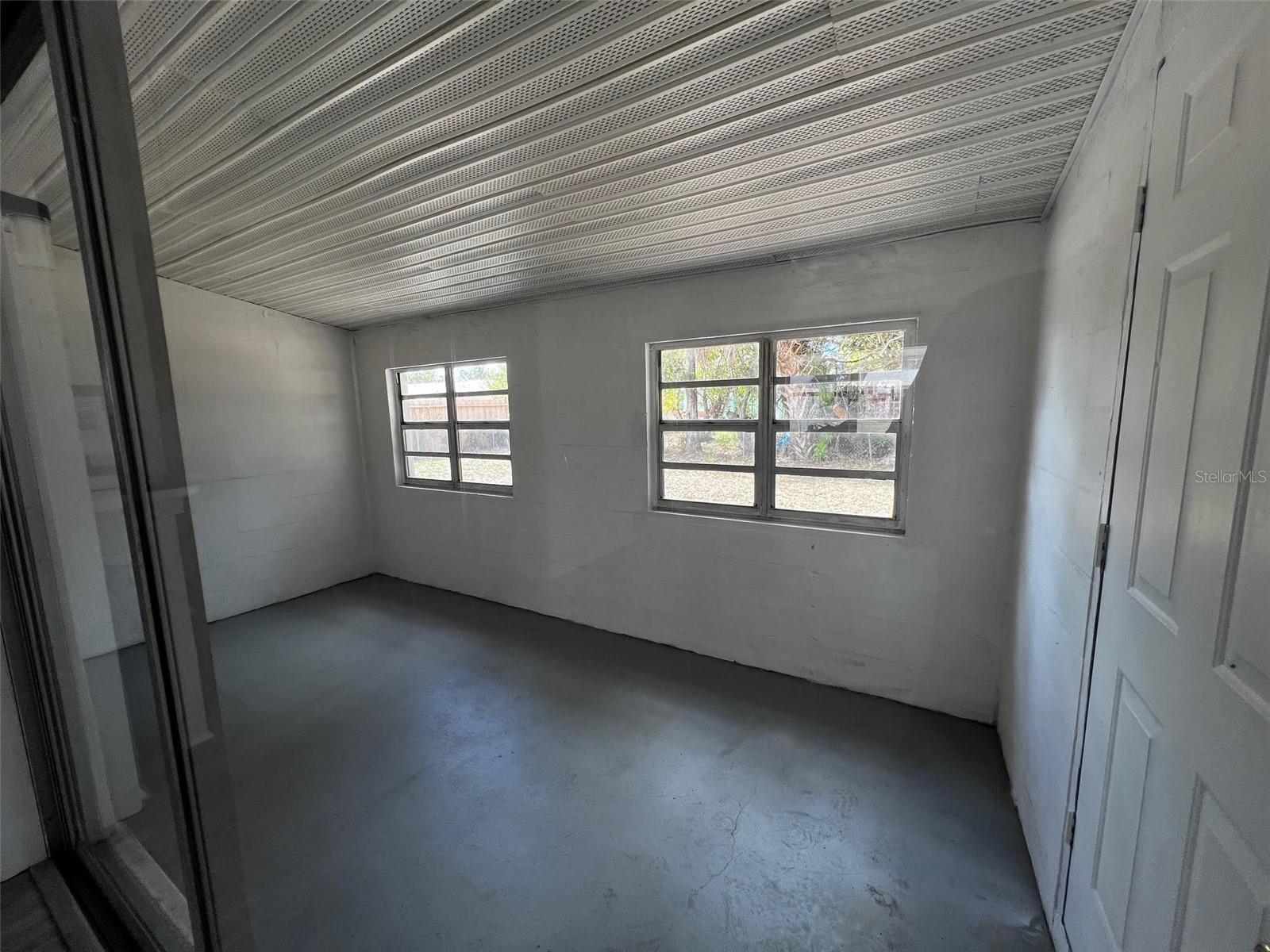 Image 14 of 17 For 3215 Bunche Street