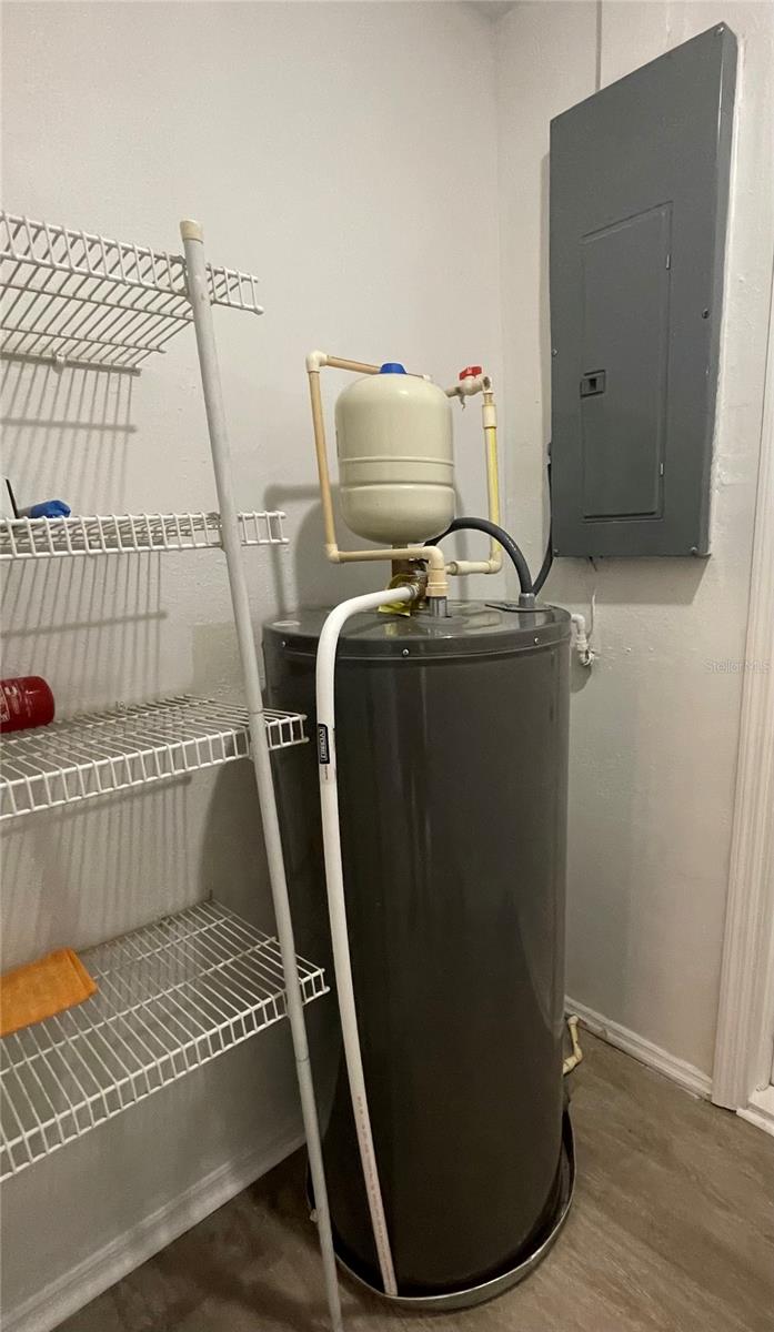 Image 8 of 17 For 3215 Bunche Street