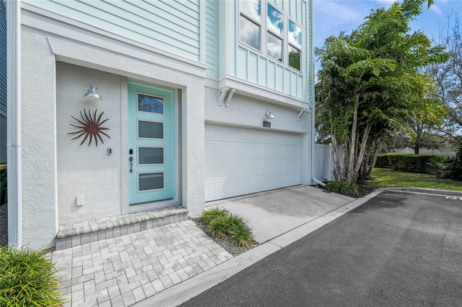 Image 15 of 98 For 459 Wingfield Drive