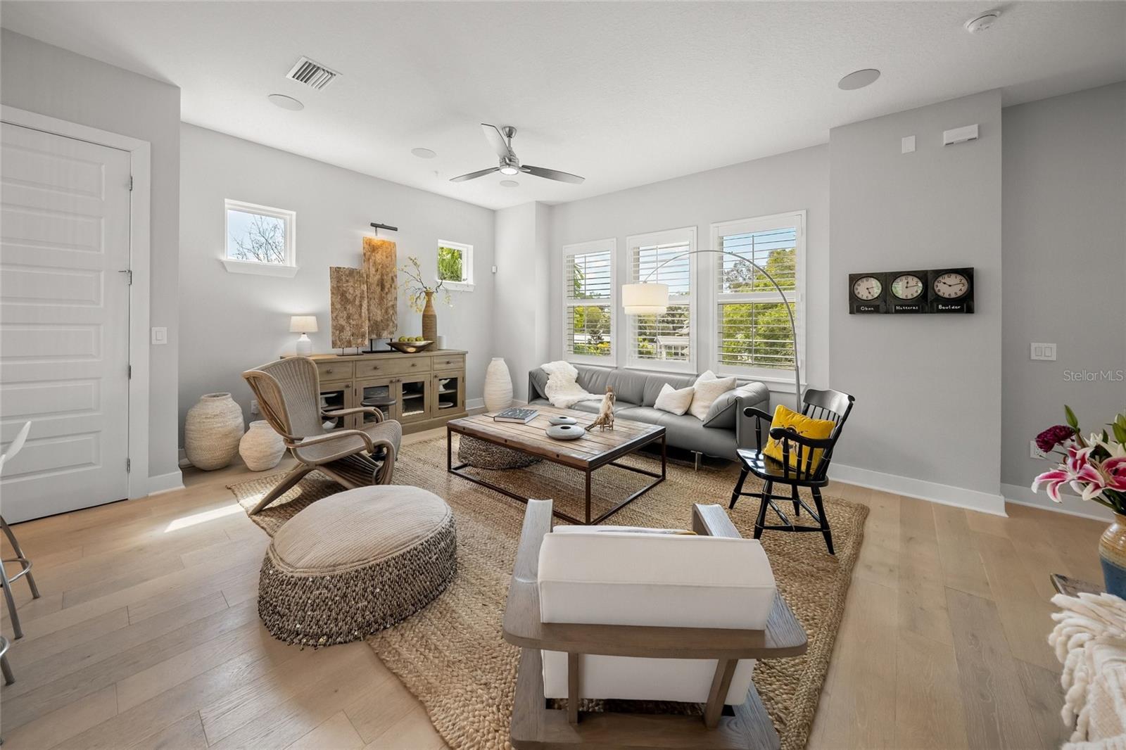 Image 20 of 98 For 459 Wingfield Drive