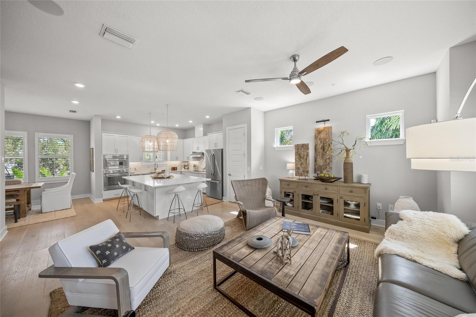 Image 21 of 98 For 459 Wingfield Drive