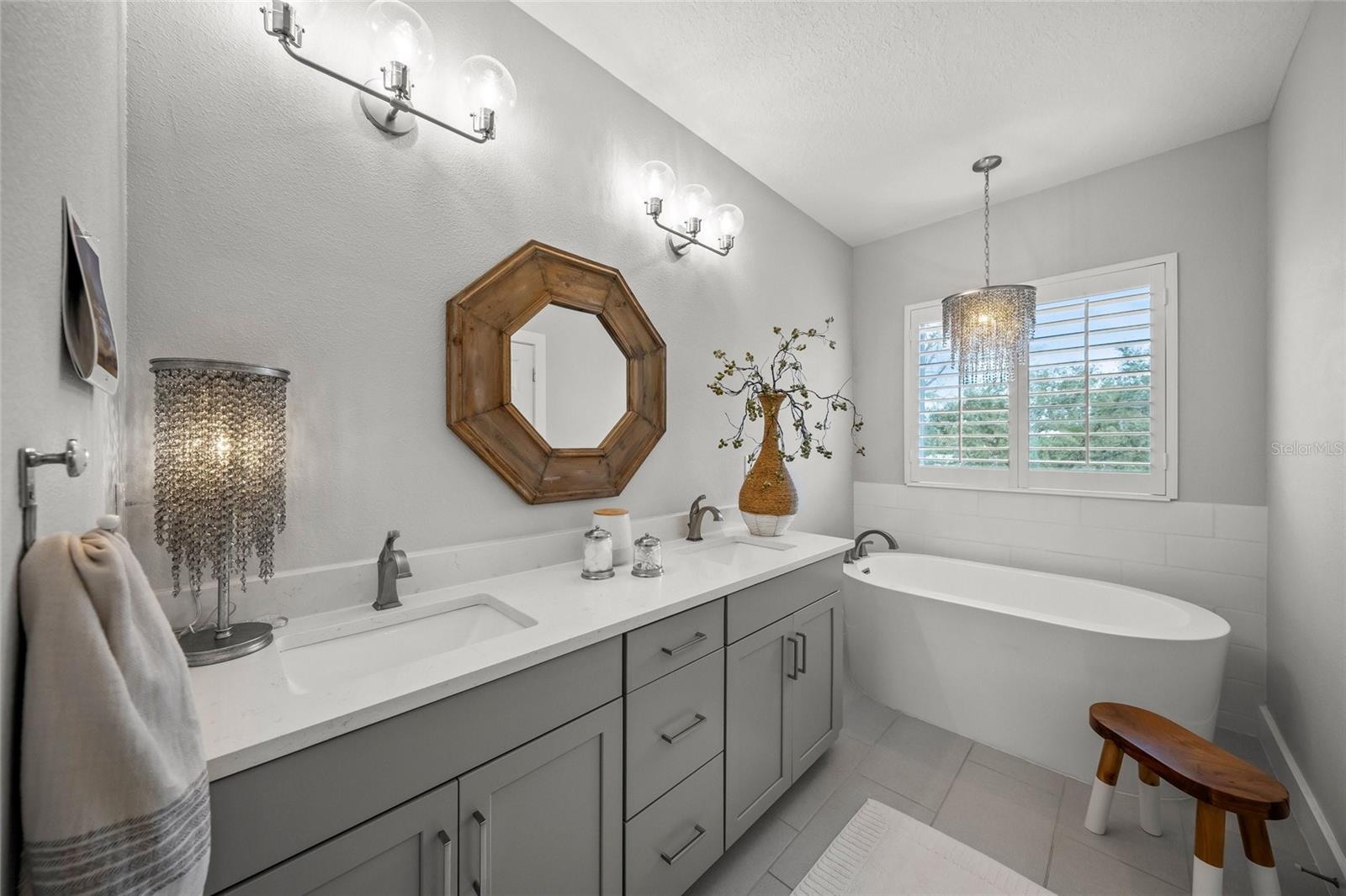 Image 29 of 98 For 459 Wingfield Drive