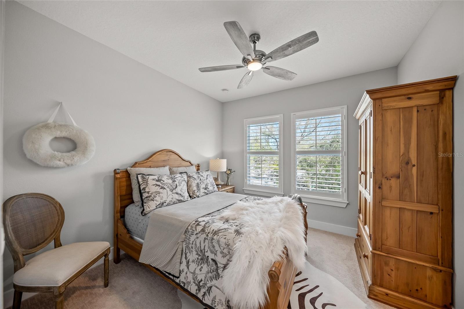 Image 31 of 98 For 459 Wingfield Drive