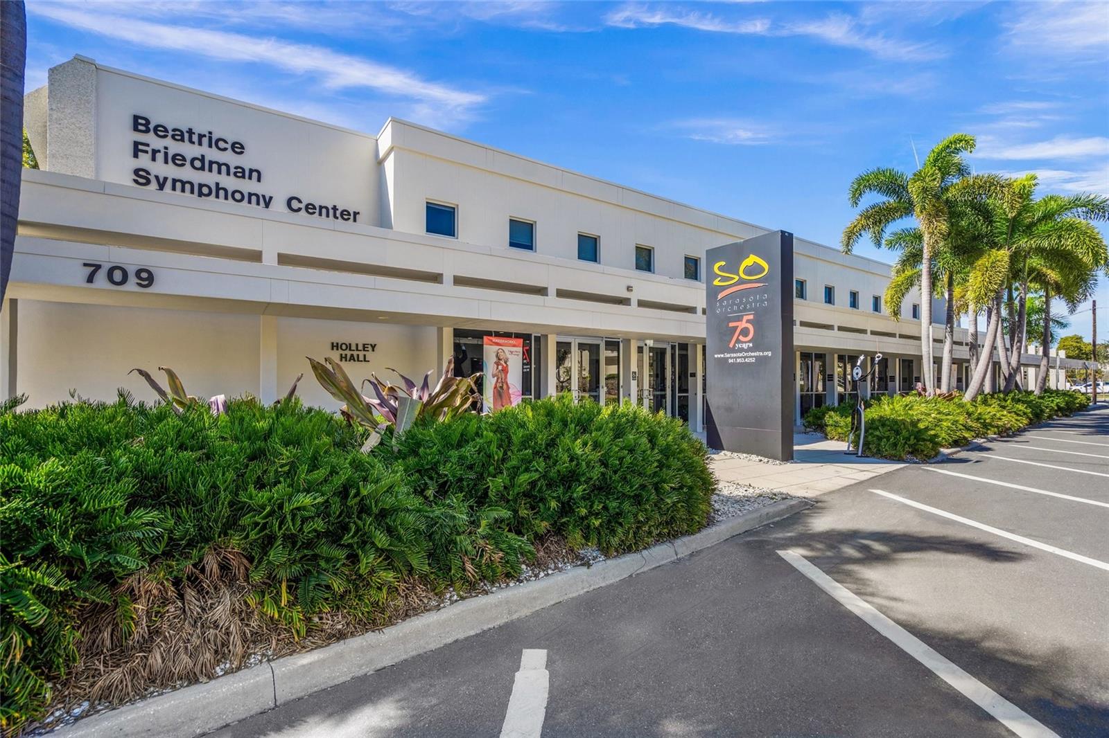 Image 57 of 98 For 459 Wingfield Drive