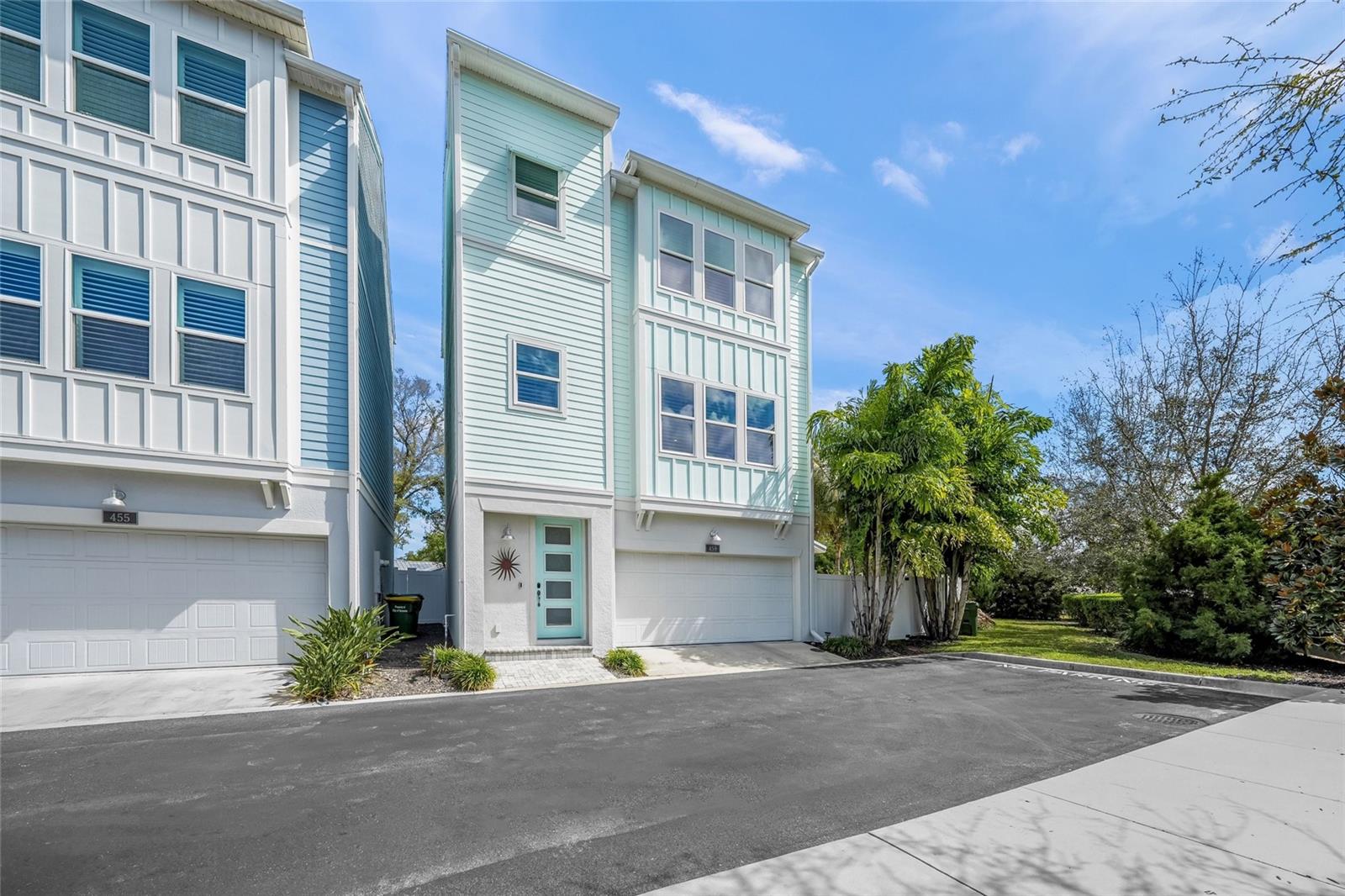 Image 92 of 98 For 459 Wingfield Drive