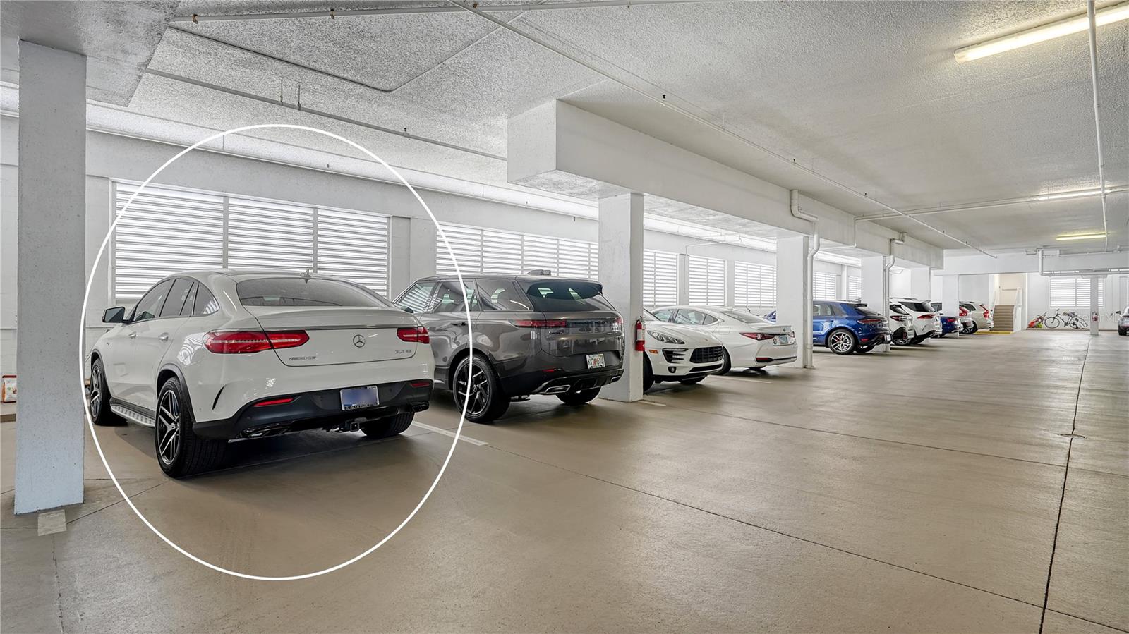 Image 38 of 55 For 2410 Harbourside Drive 142