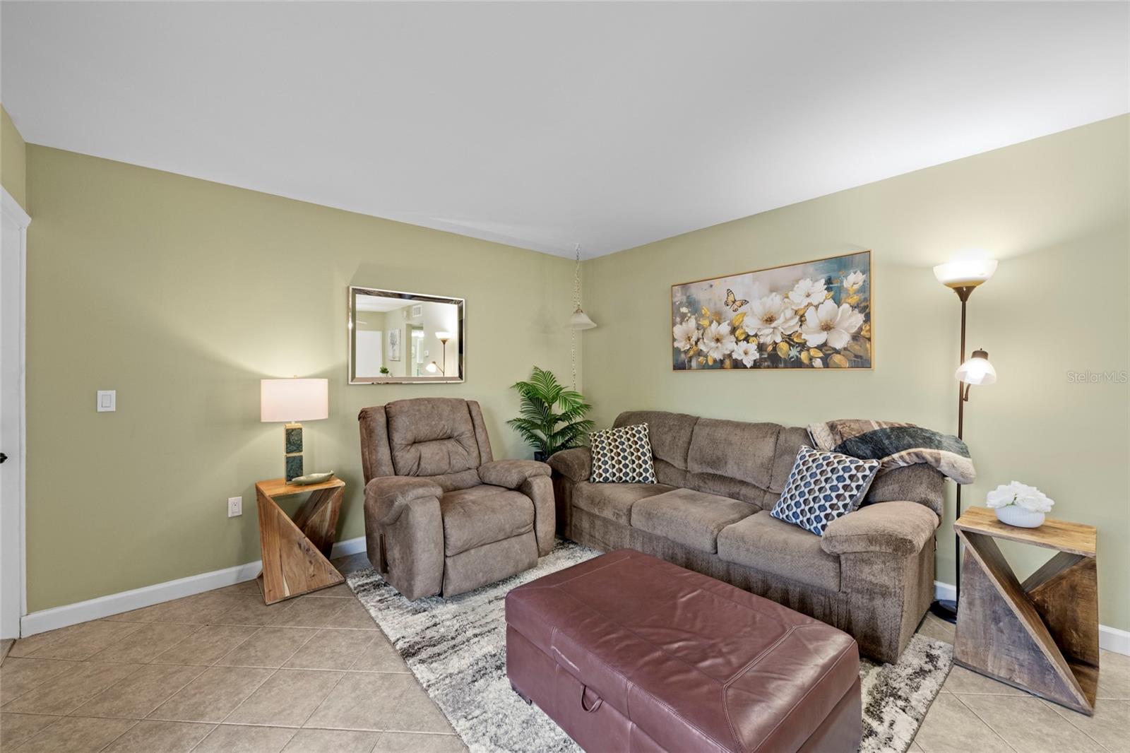 Image 7 of 17 For 2304 Ringling Boulevard 103