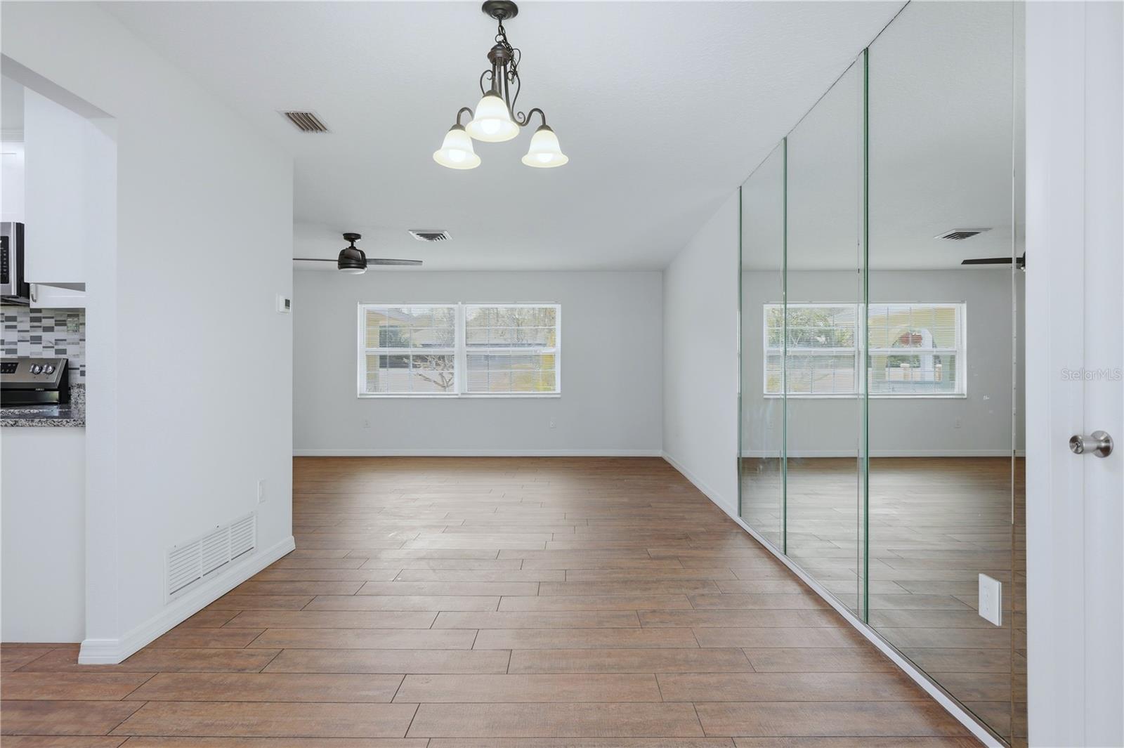 Image 14 of 43 For 5251 Ashton Road