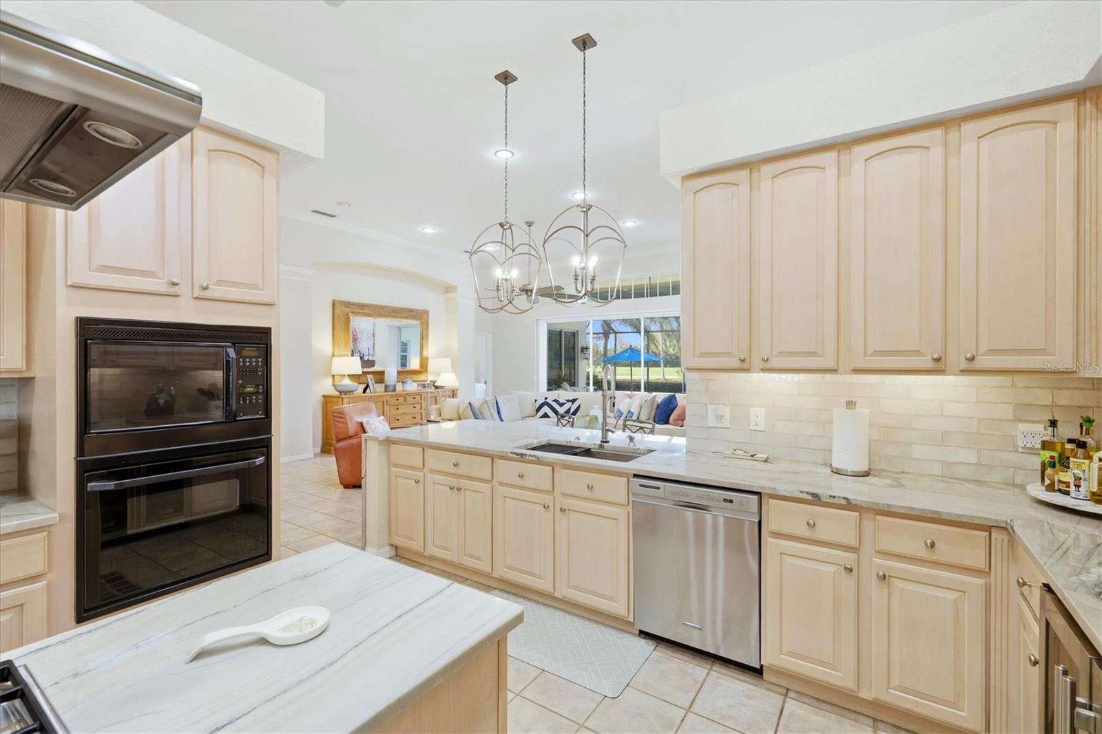 Image 13 of 55 For 7304 Saint Georges Way