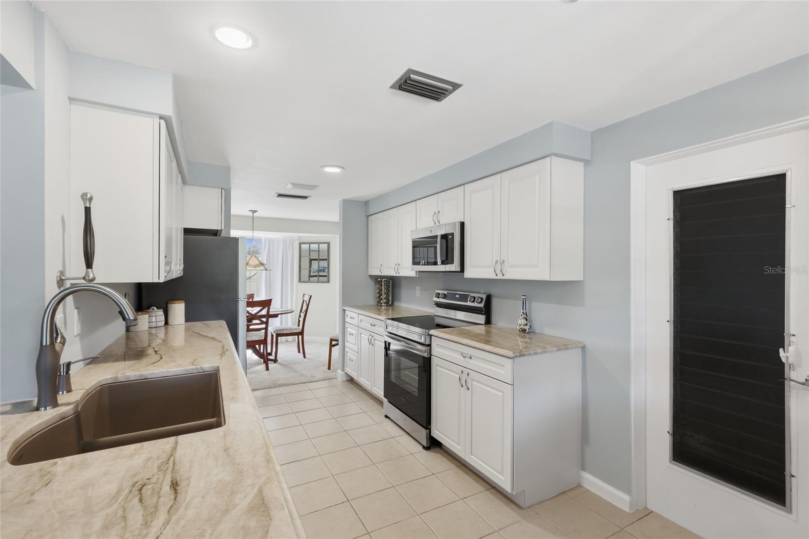 Image 10 of 60 For 109 Tern Drive