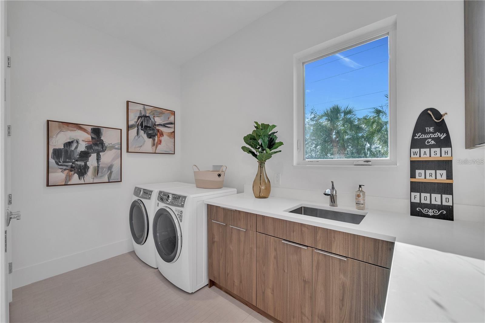 Image 40 of 99 For 603 Tremont Street