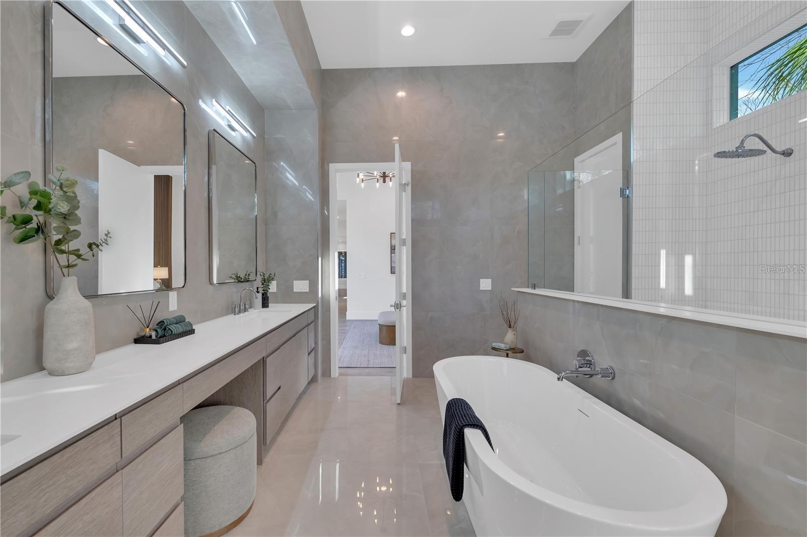 Image 53 of 99 For 603 Tremont Street