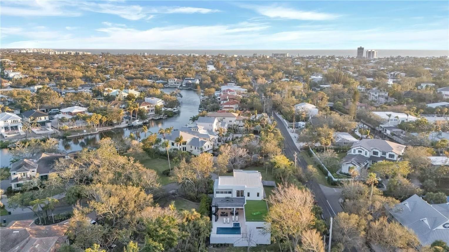 Image 6 of 99 For 603 Tremont Street