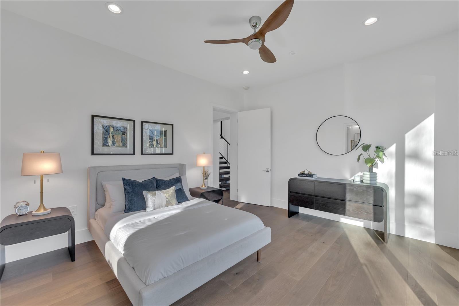 Image 70 of 99 For 603 Tremont Street