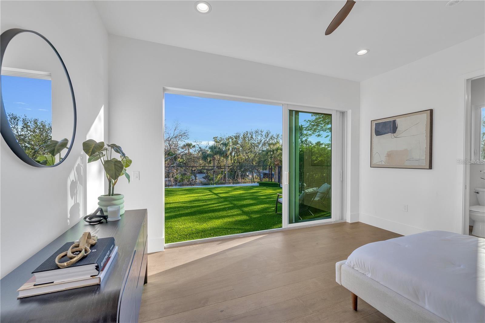 Image 77 of 99 For 603 Tremont Street