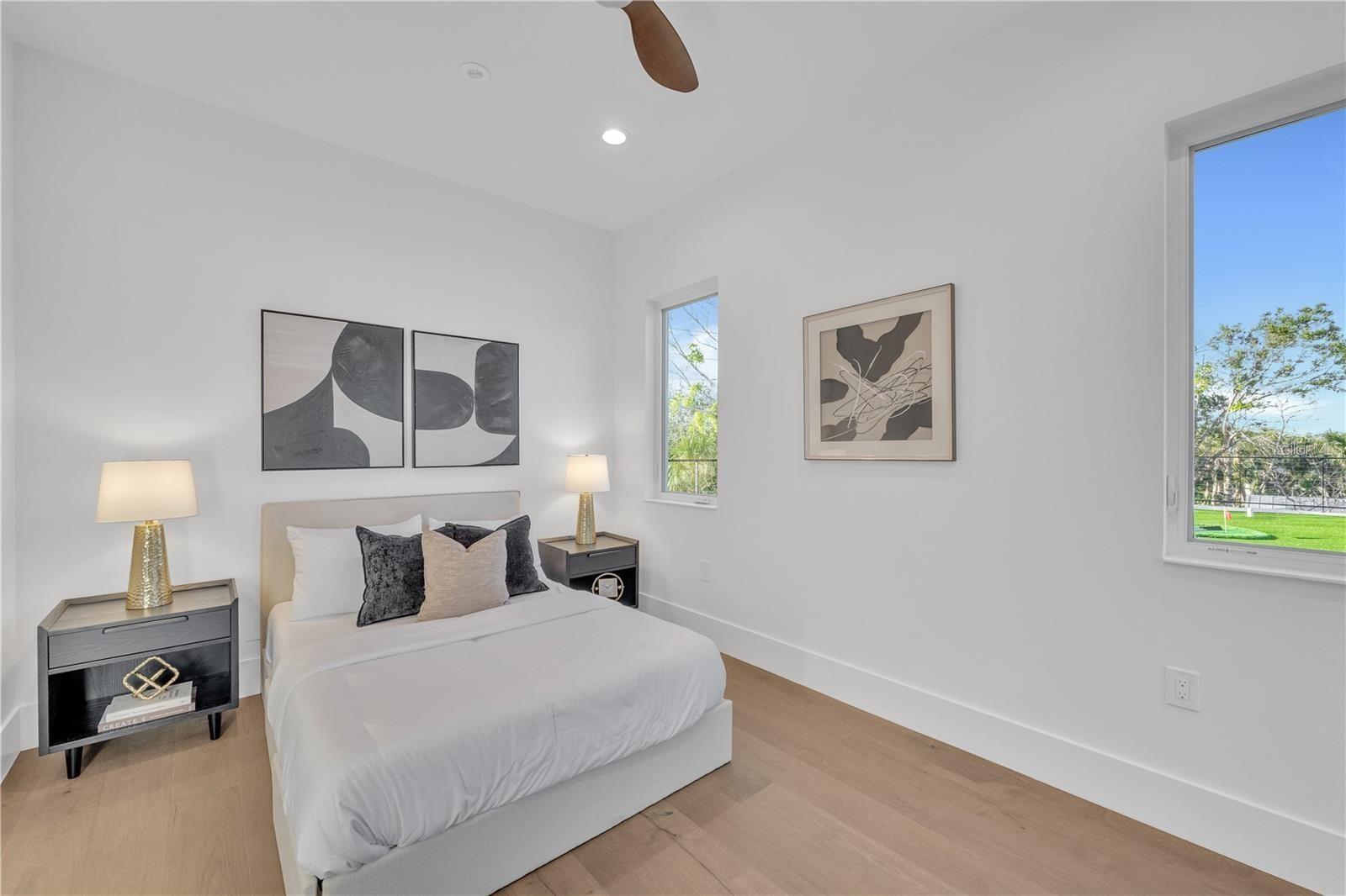 Image 90 of 99 For 603 Tremont Street