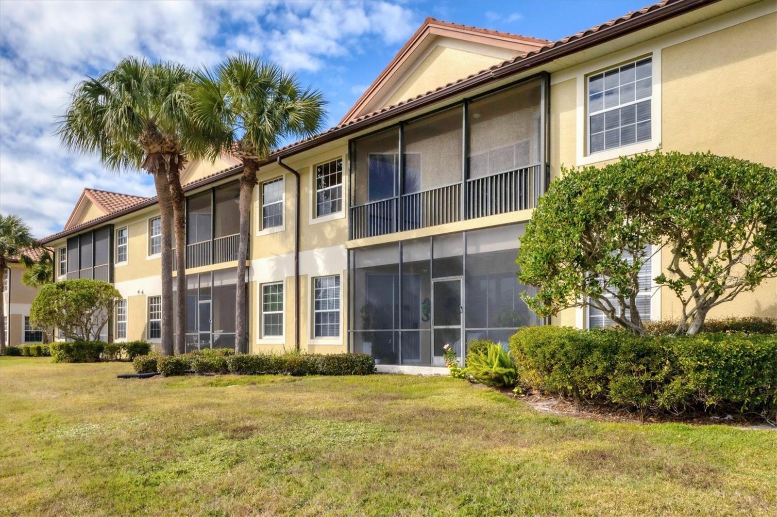 Image 27 of 37 For 8411 Miramar Way 202