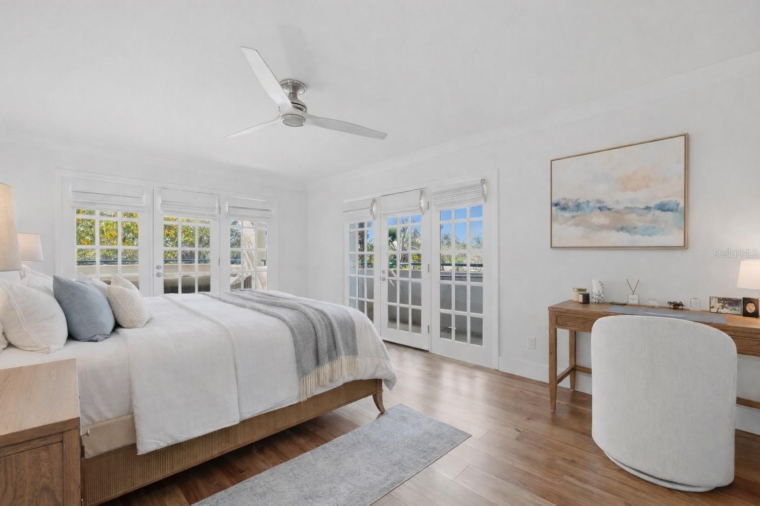 Image 15 of 33 For 825 Osprey Avenue 101