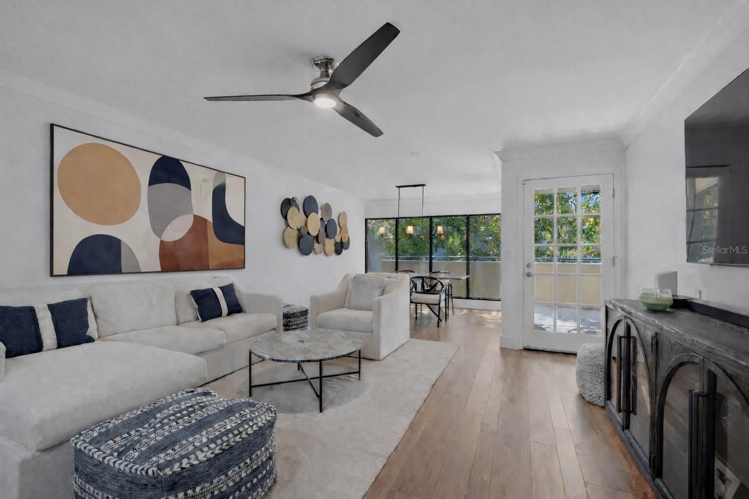 Image 4 of 33 For 825 Osprey Avenue 101