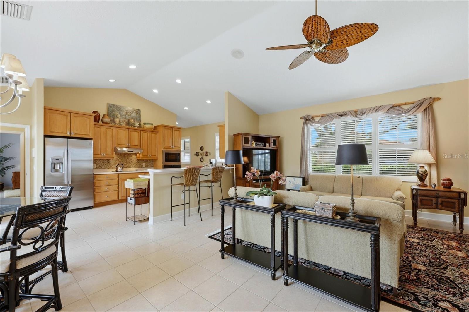 Image 10 of 72 For 4501 Murcia Boulevard 7