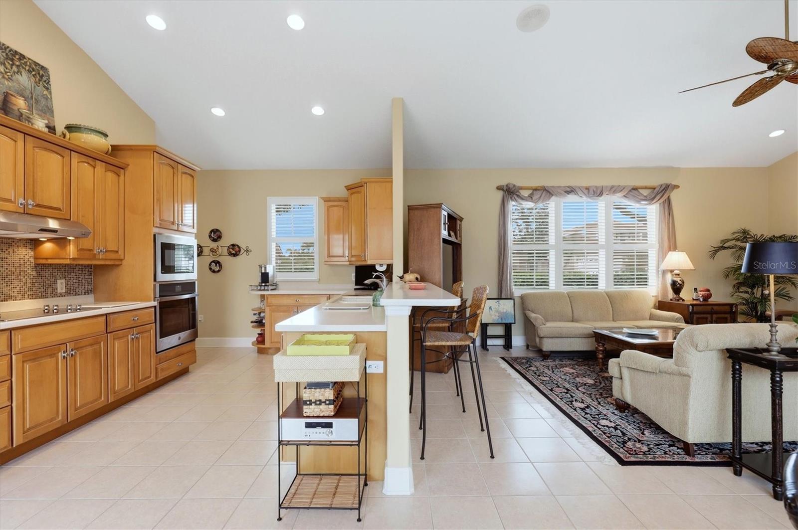 Image 18 of 72 For 4501 Murcia Boulevard 7