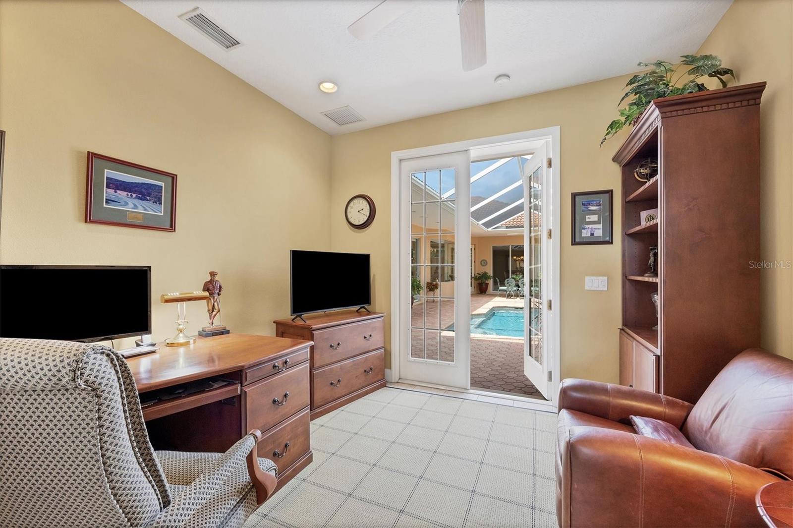 Image 40 of 72 For 4501 Murcia Boulevard 7