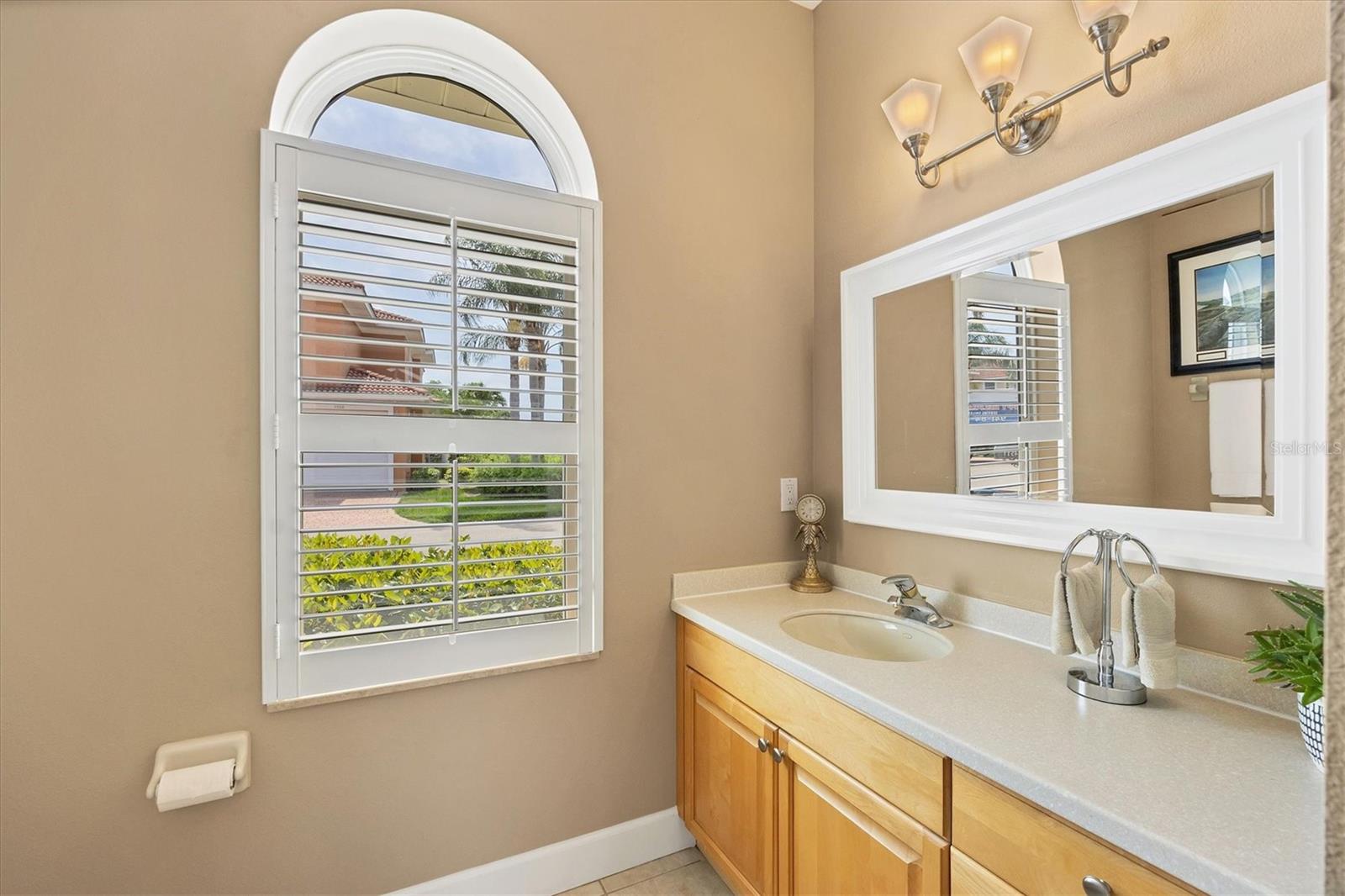 Image 41 of 72 For 4501 Murcia Boulevard 7