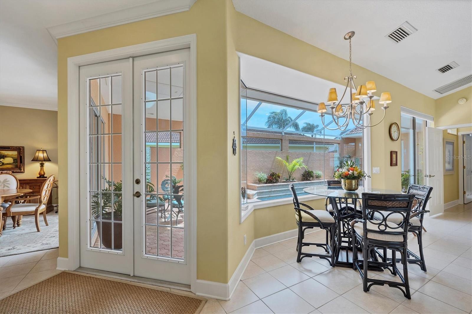 Image 9 of 72 For 4501 Murcia Boulevard 7