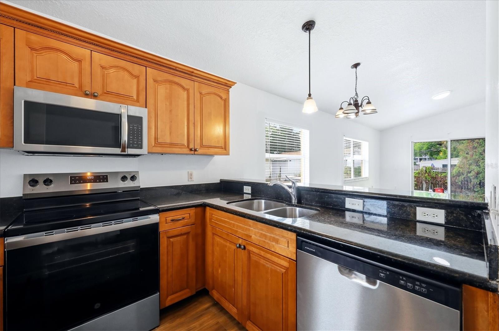 Image 12 of 29 For 3502 19th Street W