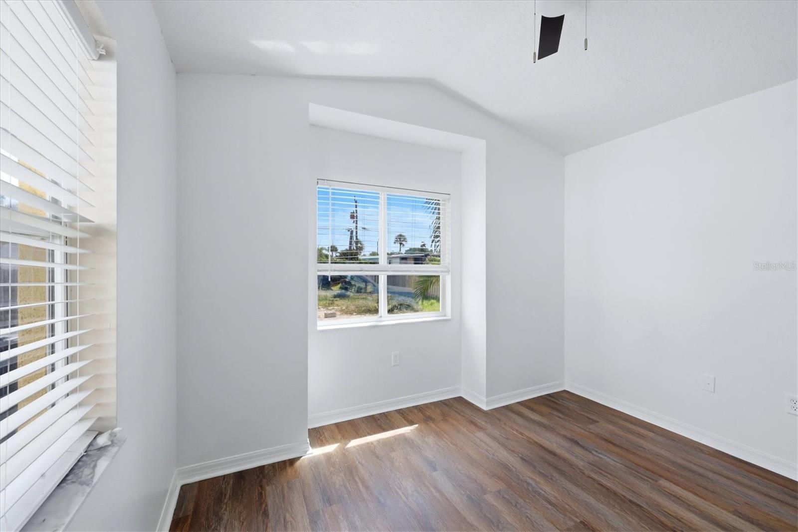 Image 19 of 29 For 3502 19th Street W