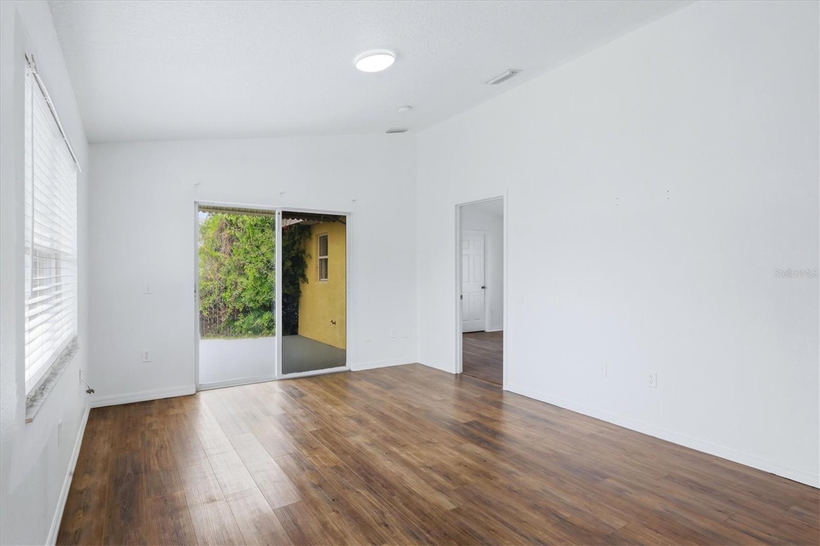 Image 7 of 29 For 3502 19th Street W