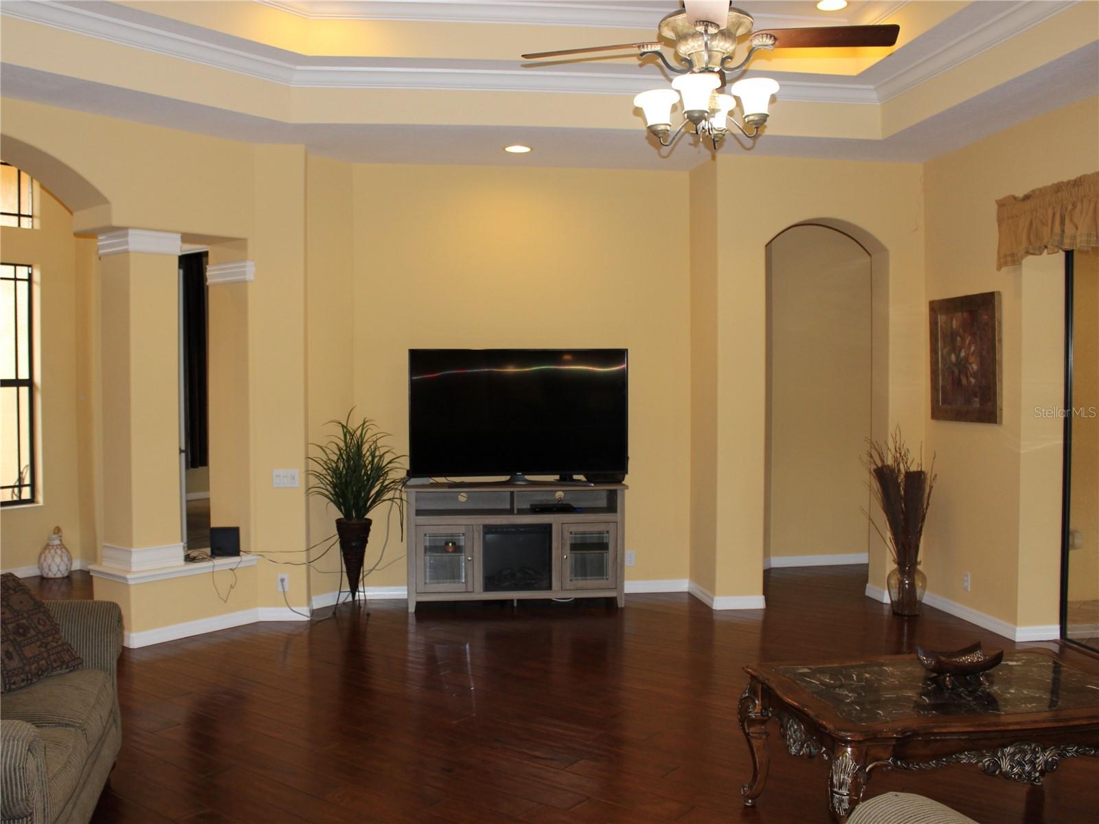 Image 20 of 84 For 406 Petrel Trail