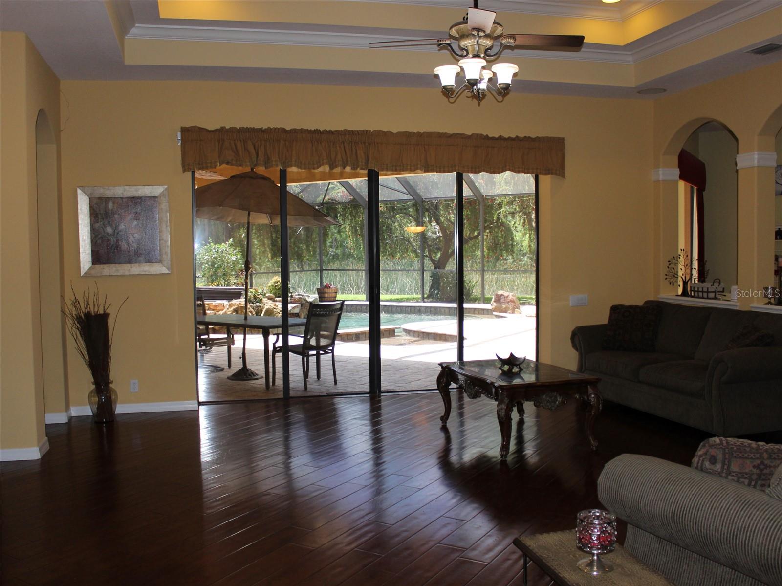 Image 21 of 84 For 406 Petrel Trail