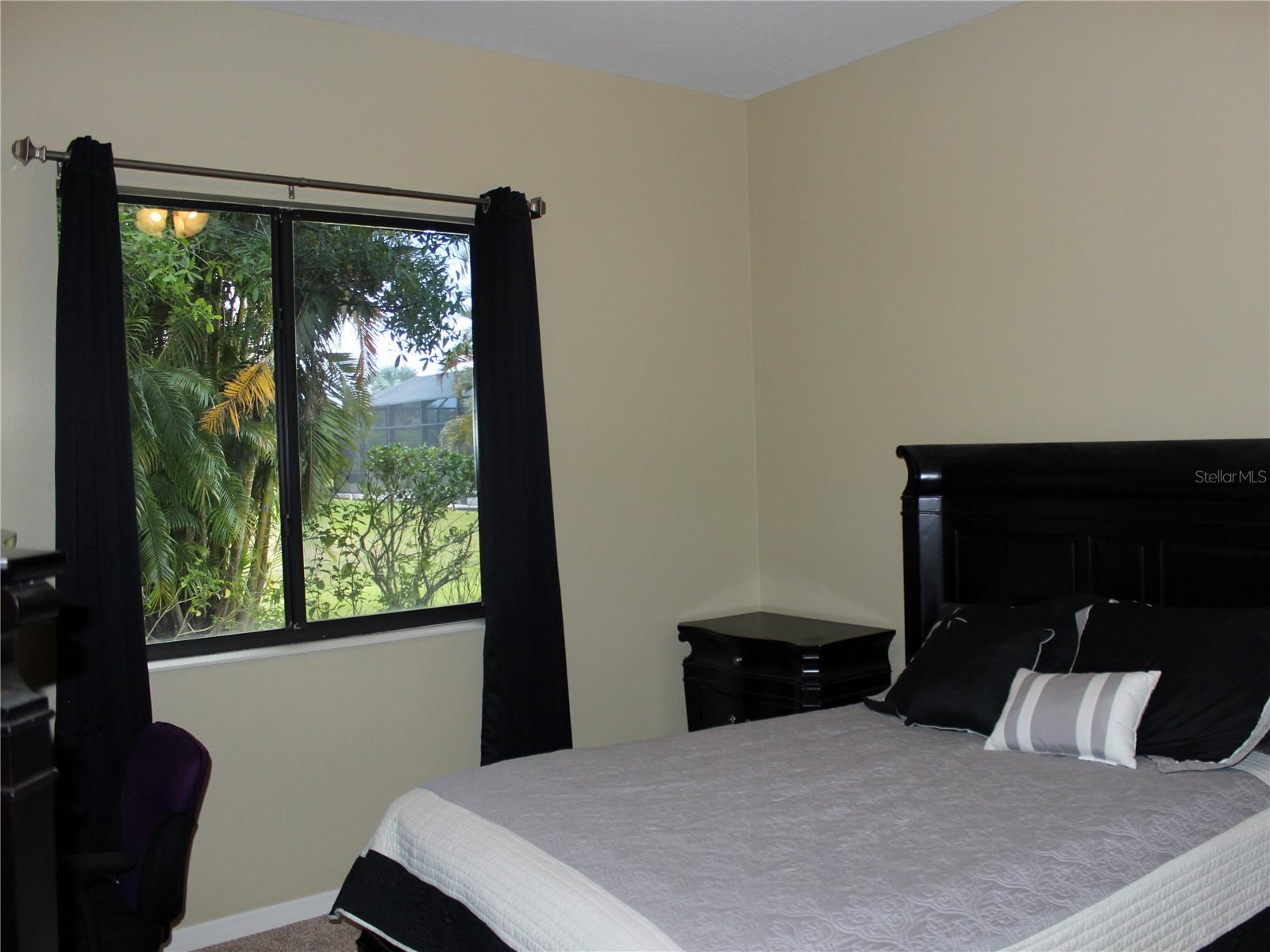 Image 36 of 84 For 406 Petrel Trail