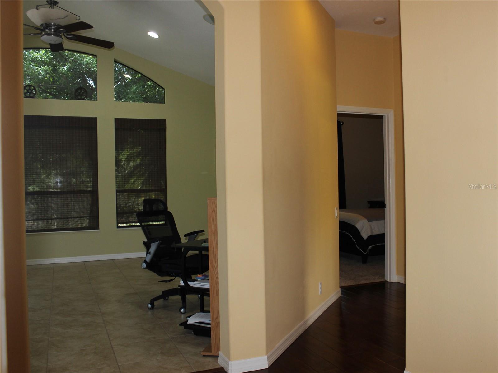 Image 60 of 84 For 406 Petrel Trail