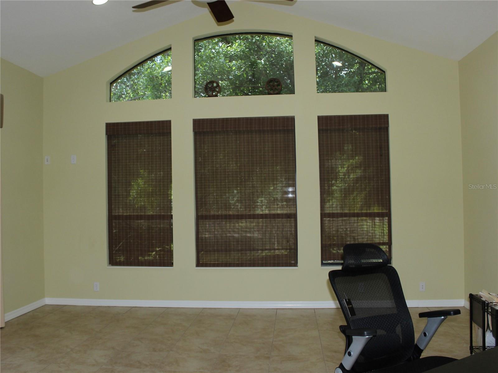 Image 63 of 84 For 406 Petrel Trail