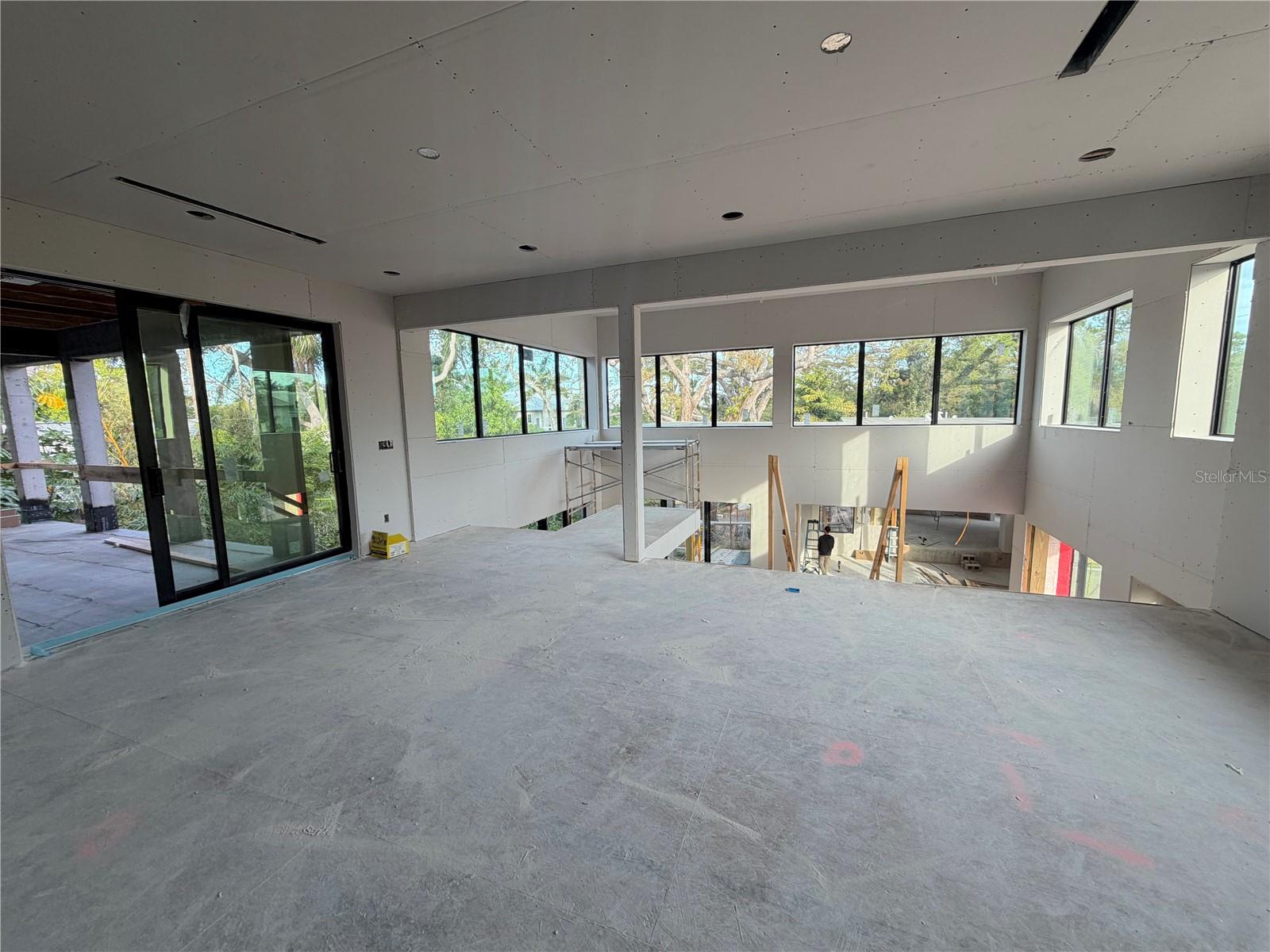 Image 23 of 36 For 2100 Mcclellan Parkway