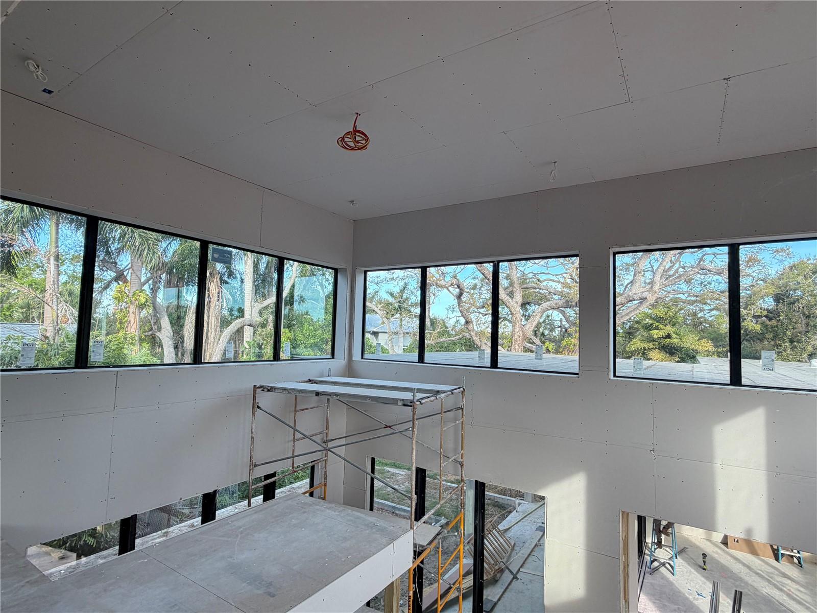 Image 24 of 36 For 2100 Mcclellan Parkway