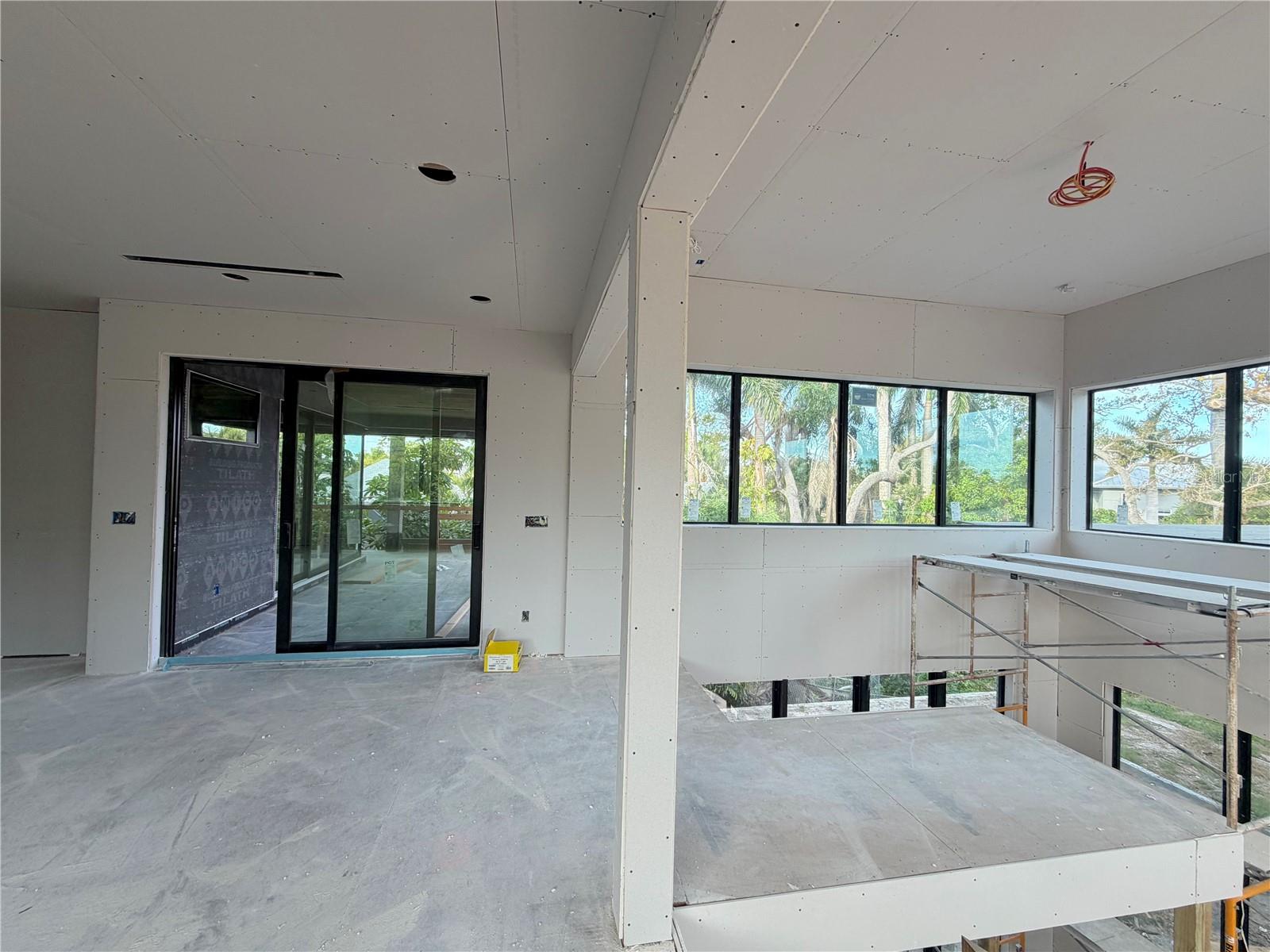 Image 25 of 36 For 2100 Mcclellan Parkway