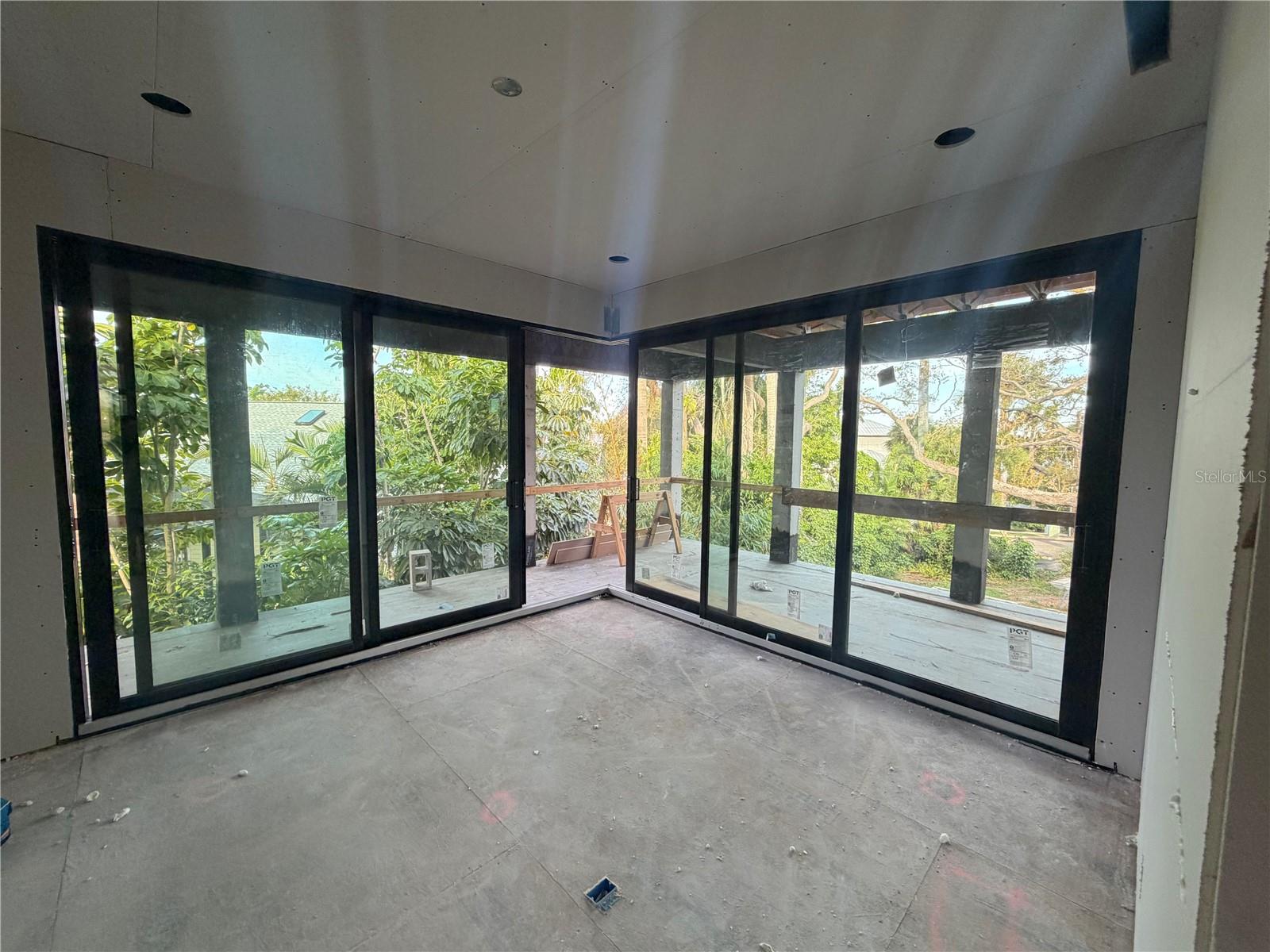 Image 27 of 36 For 2100 Mcclellan Parkway