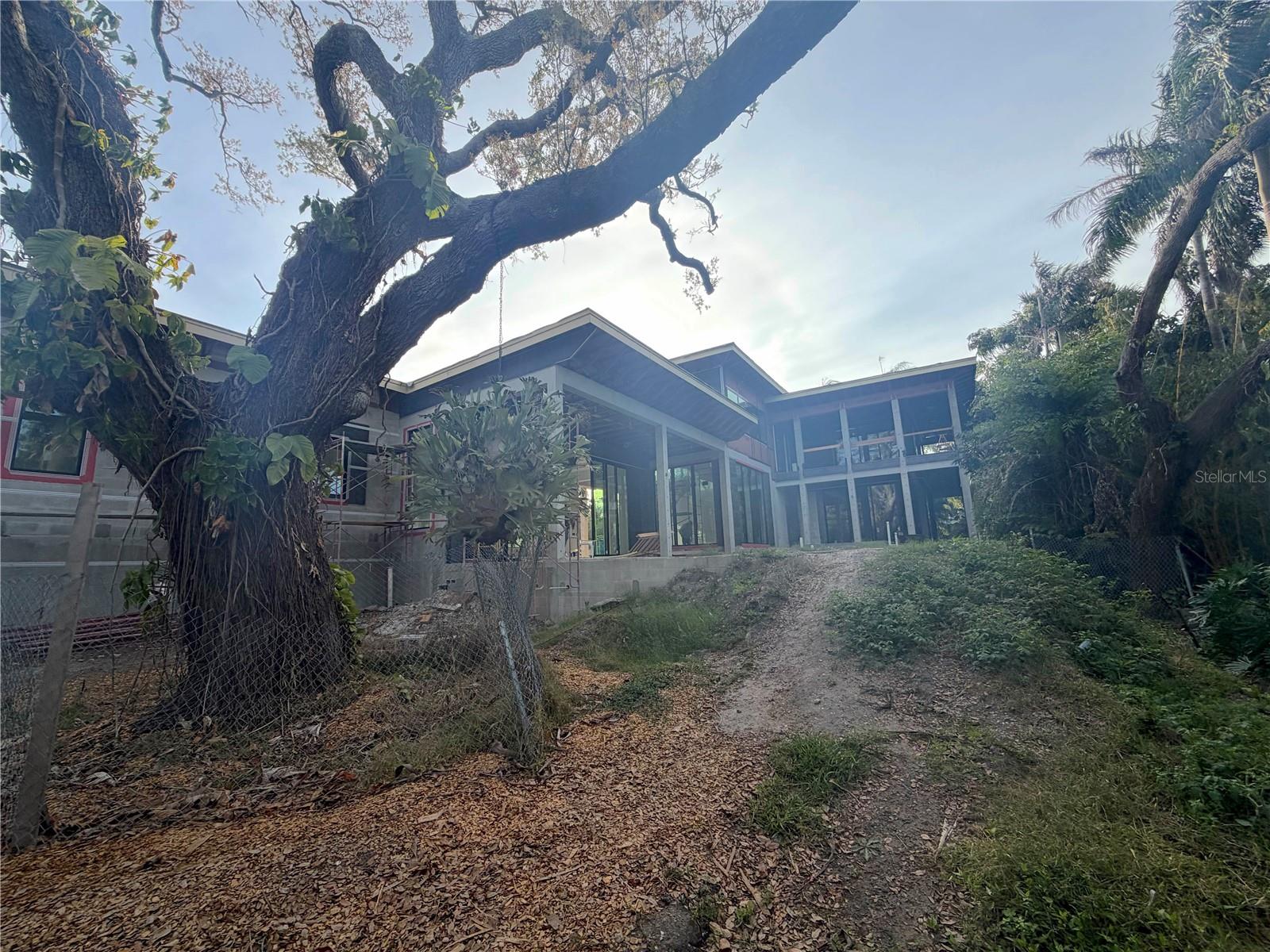 Image 33 of 36 For 2100 Mcclellan Parkway