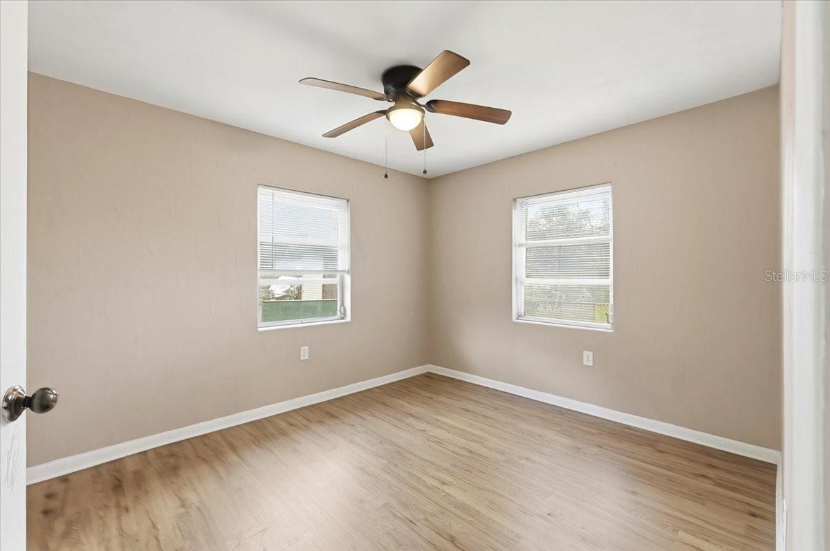 Image 18 of 34 For 137 Highland Avenue