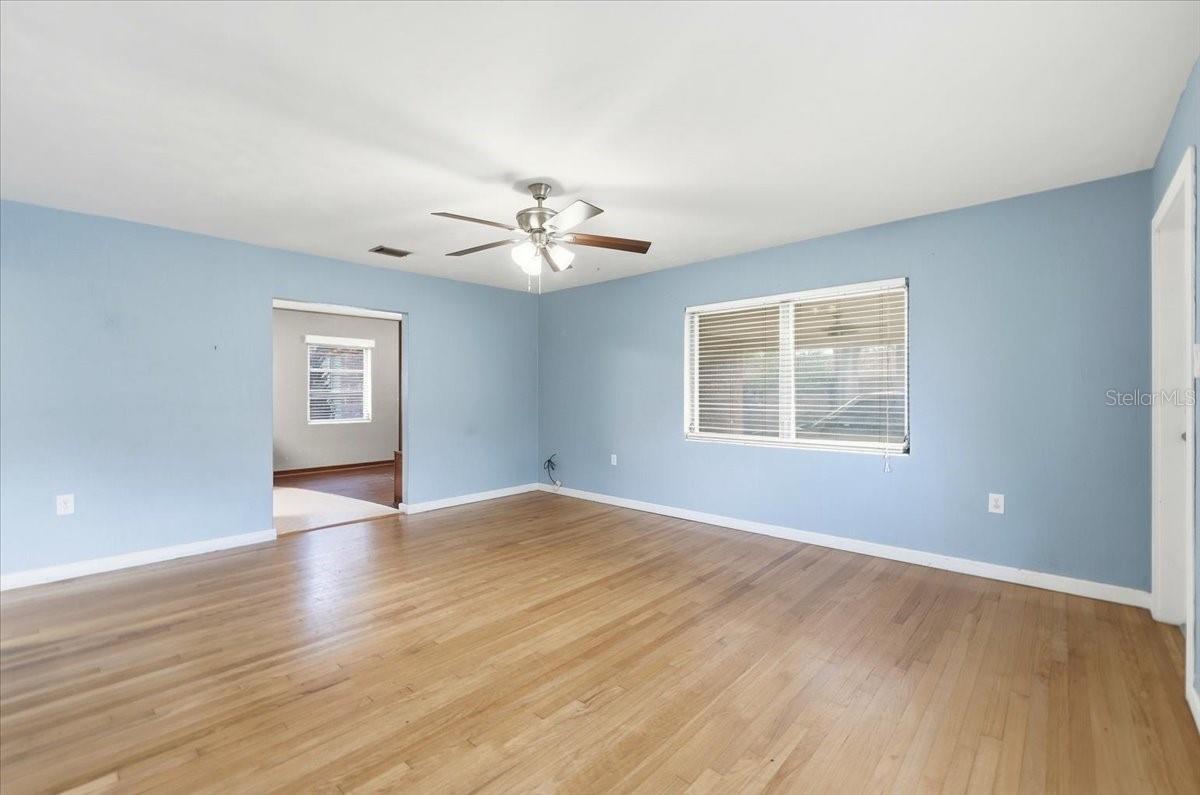 Image 5 of 34 For 137 Highland Avenue