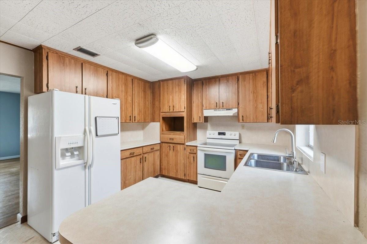 Image 9 of 34 For 137 Highland Avenue