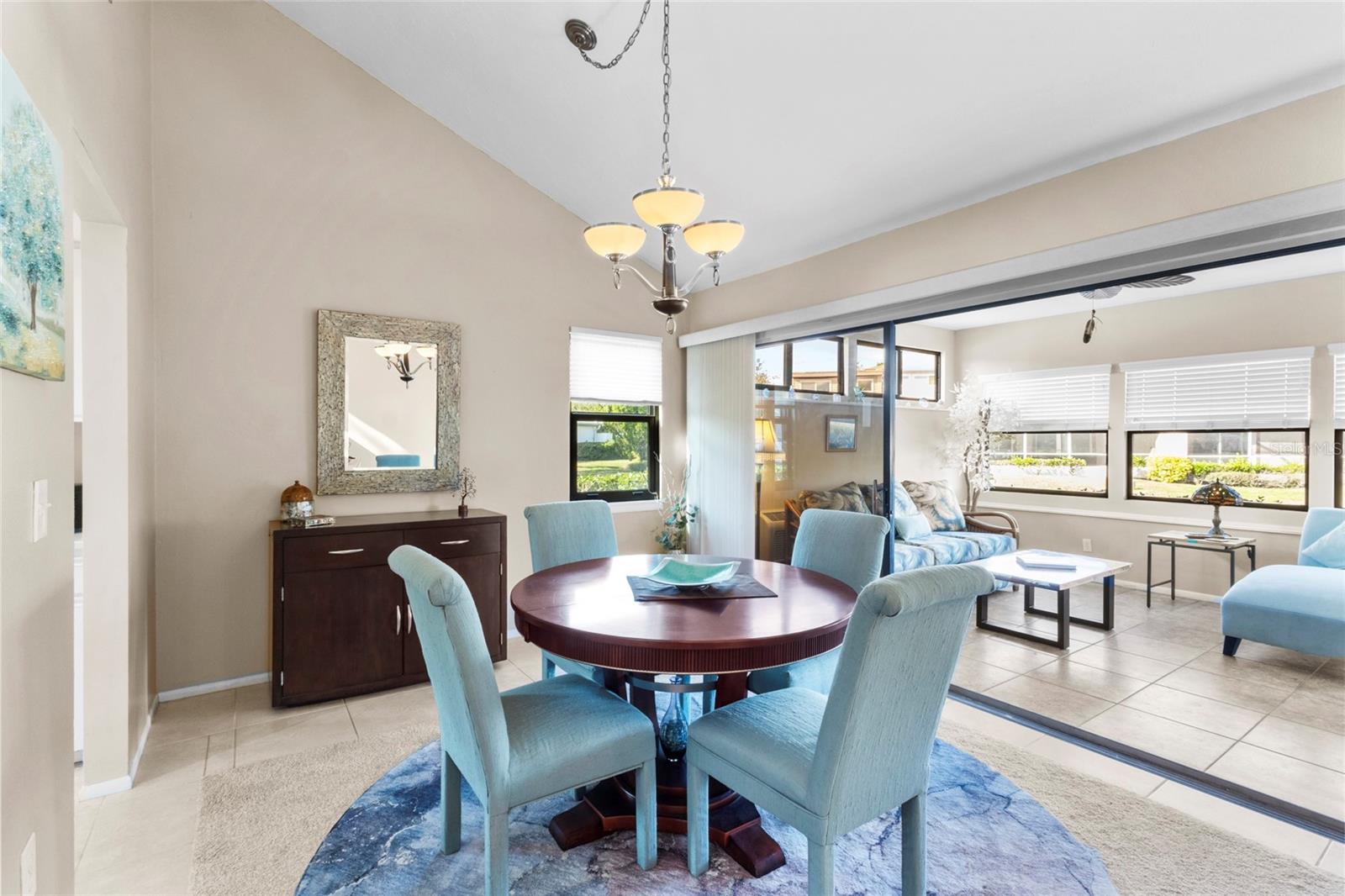 Image 17 of 43 For 4611 Hidden View Place 25