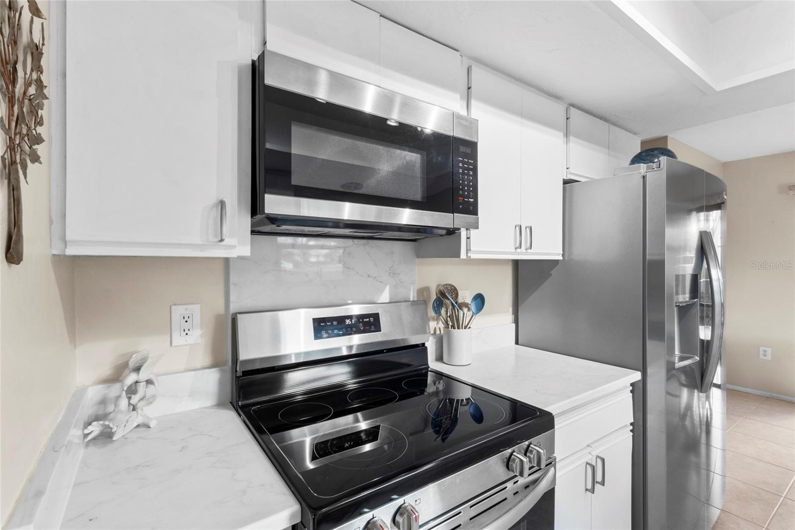 Image 23 of 43 For 4611 Hidden View Place 25