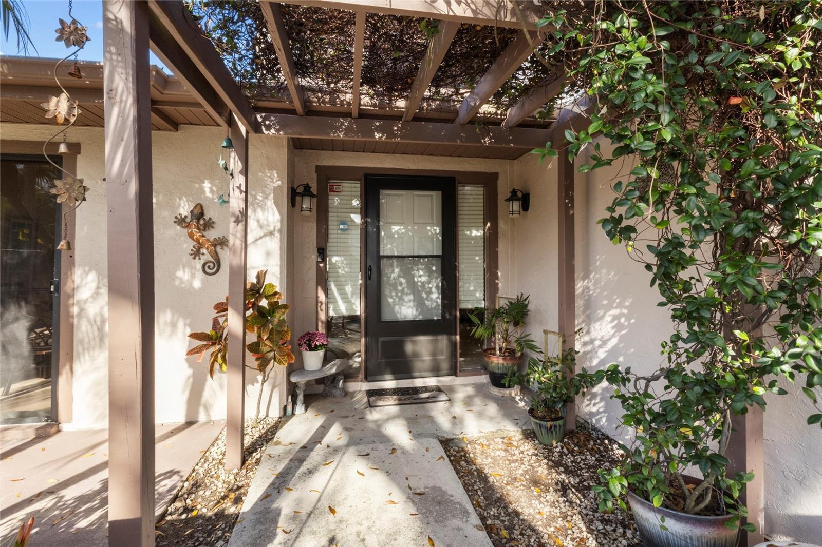 Image 3 of 43 For 4611 Hidden View Place 25