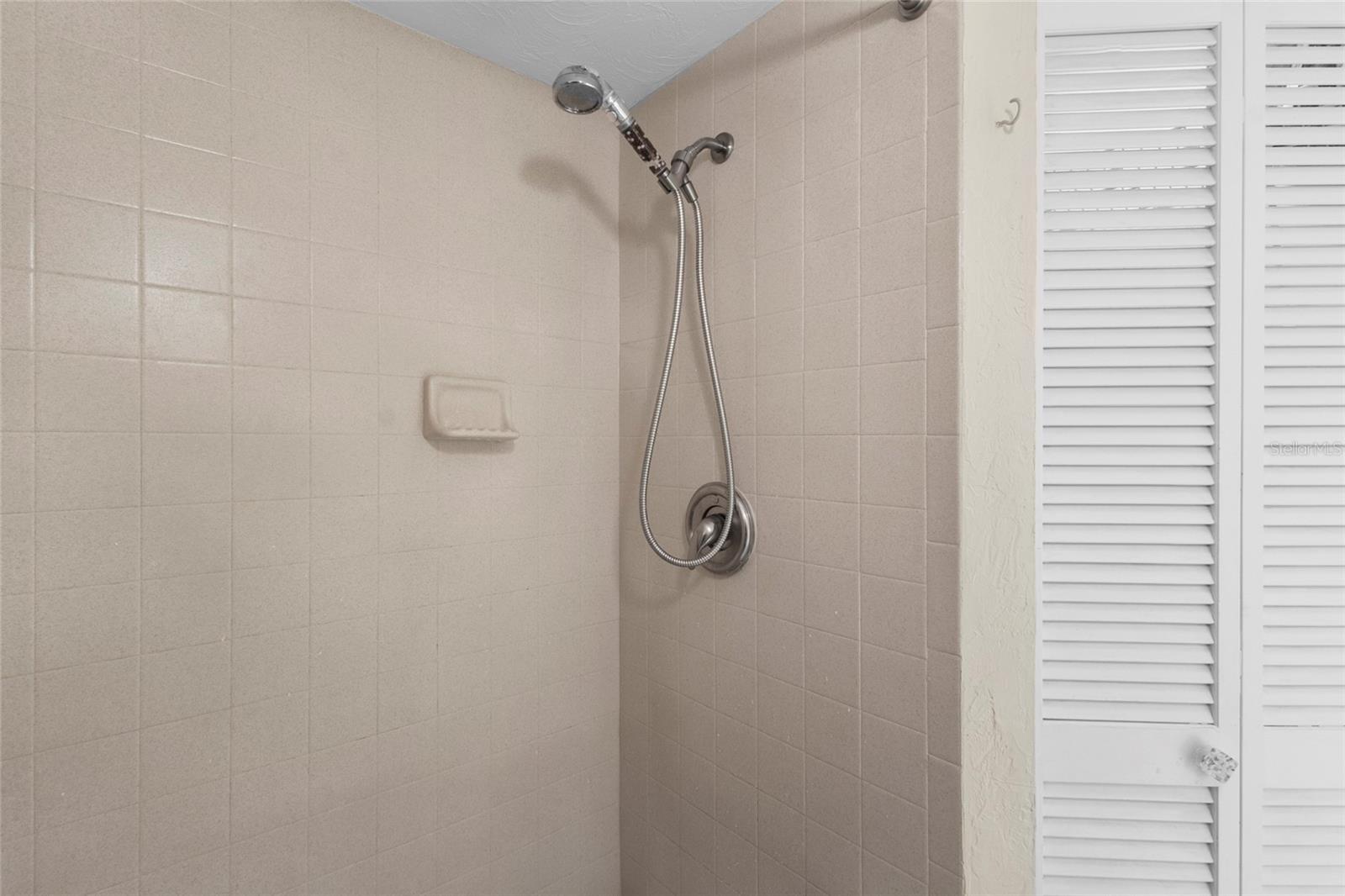 Image 34 of 43 For 4611 Hidden View Place 25